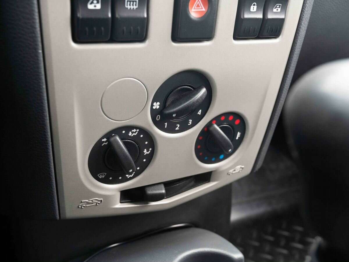 Renault Logan, 2007 Фото №18