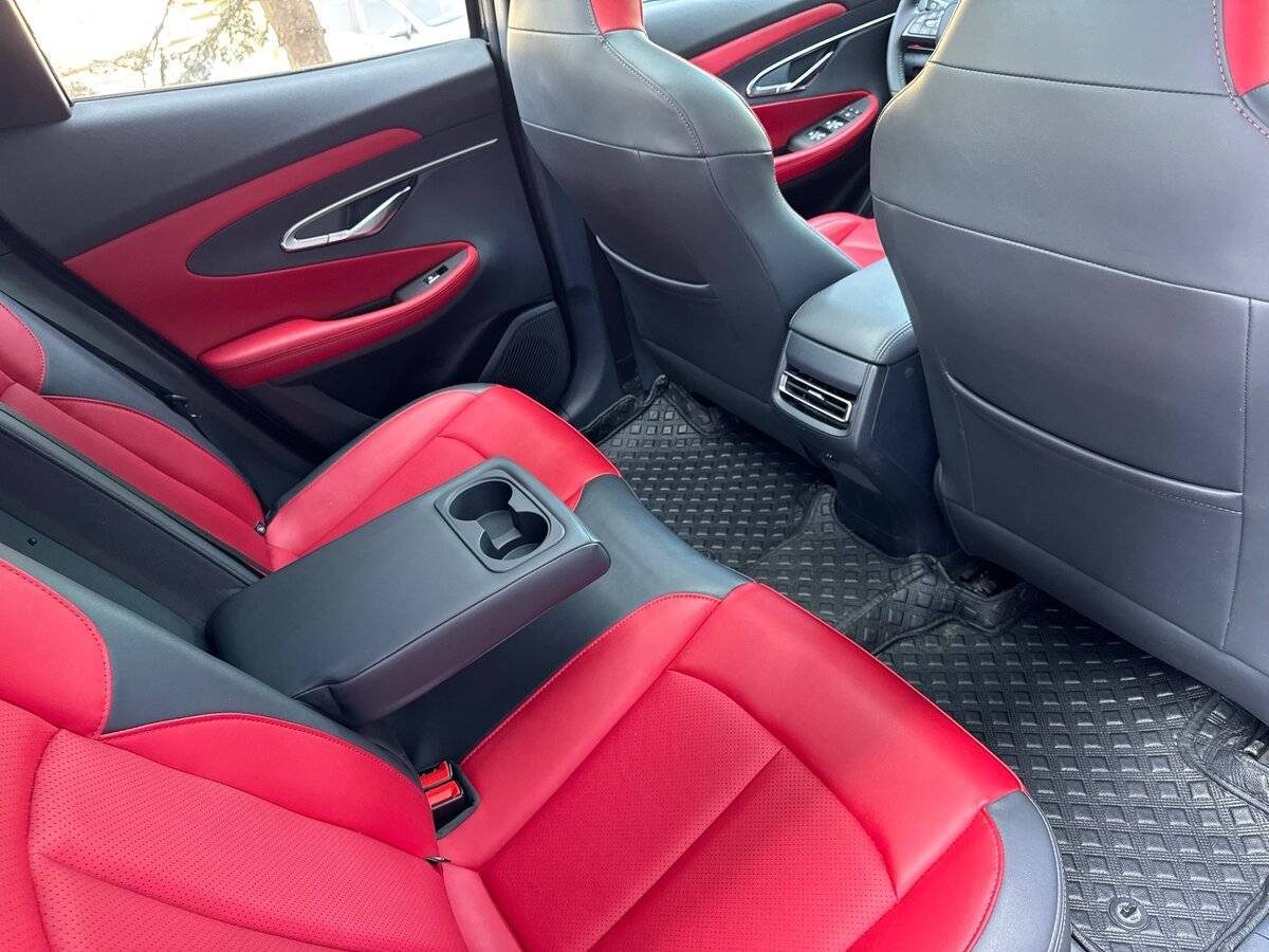 Changan UNI-T, 2020 Фото №30