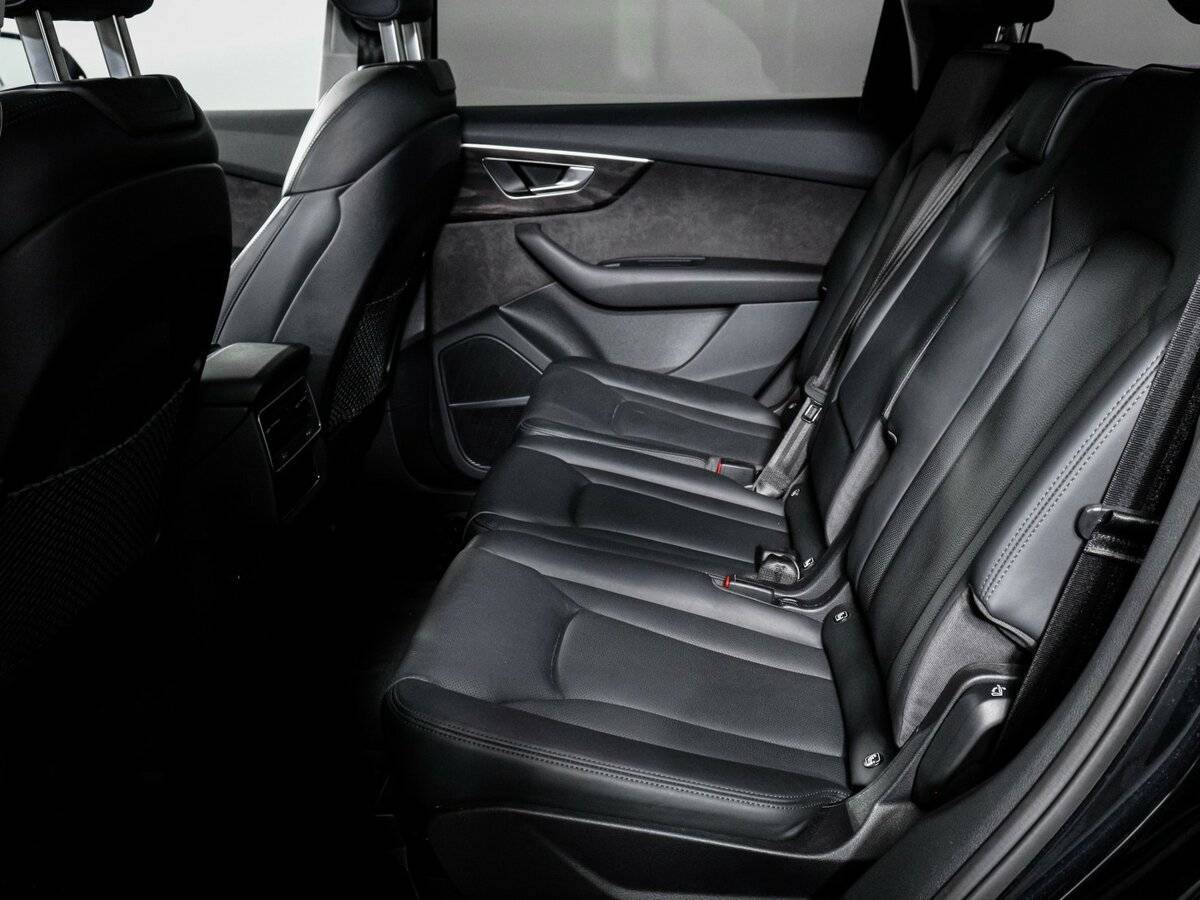Audi Q7 45 TDI, 2021 Фото №10