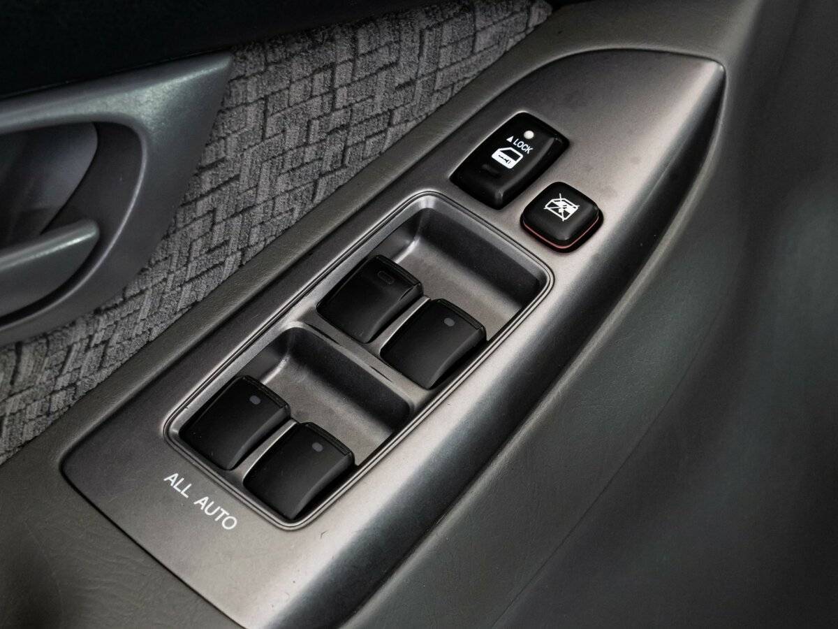 Toyota Land Cruiser Prado, 2005 Фото №18