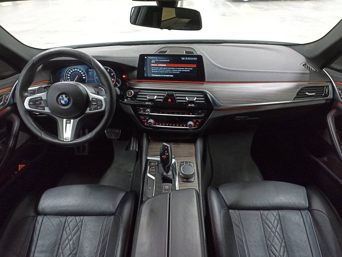 BMW 5 серии 530d xDrive, 2018 Фото №14