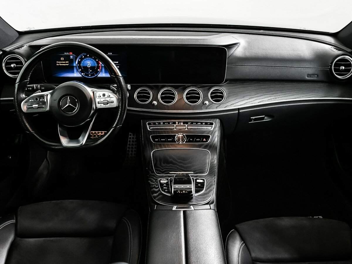 Mercedes-Benz E-Класс 200, 2019 Фото №11
