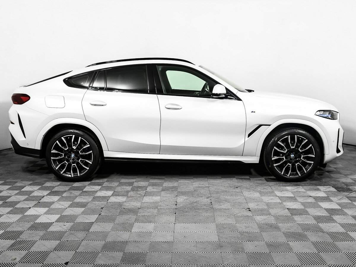 BMW X6 40i, 2024 - 6 603 км. | Фото №4
