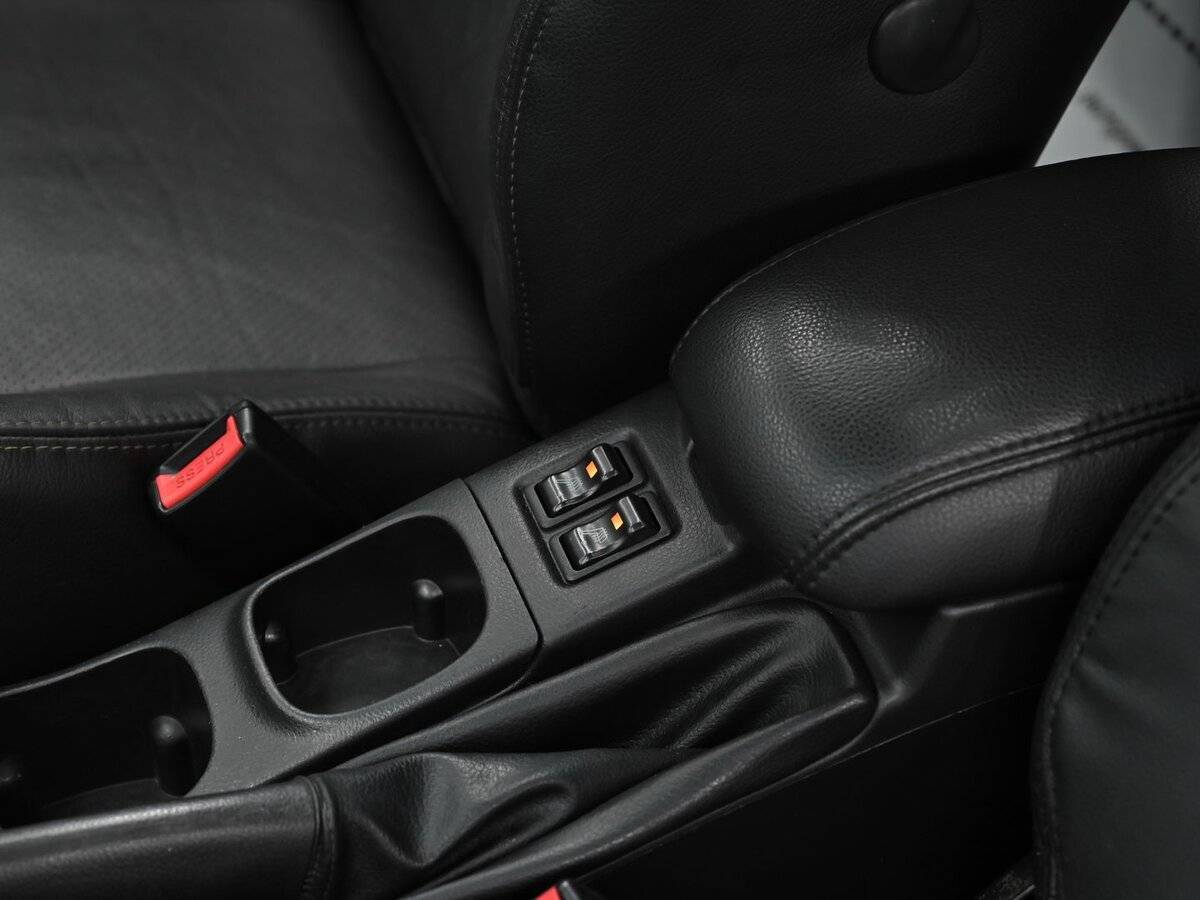 Nissan Primera, 2003 Фото №9