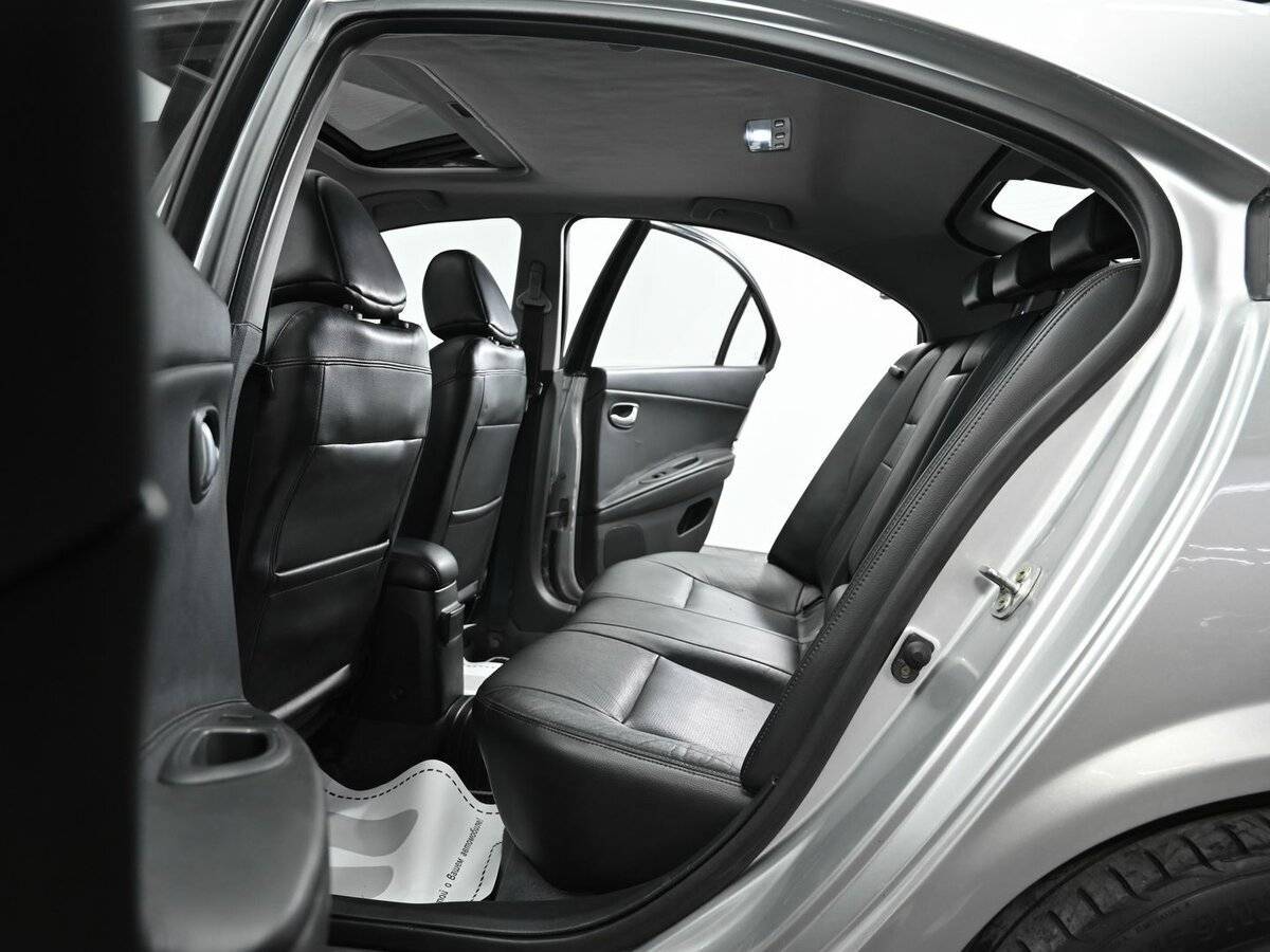 Nissan Primera, 2003 Фото №13