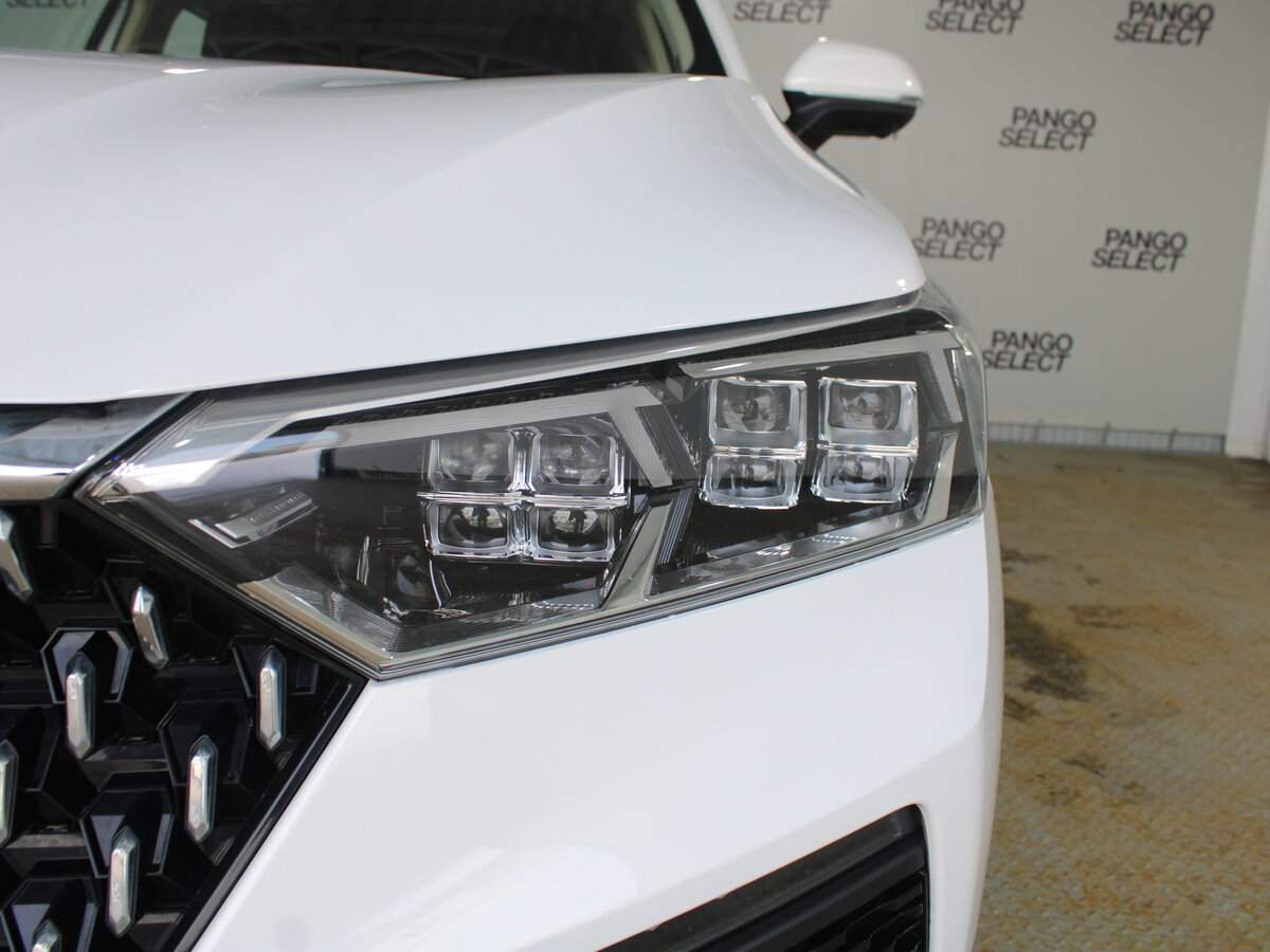 FAW Bestune T77, 2023 - 12 890 км. | Фото №7