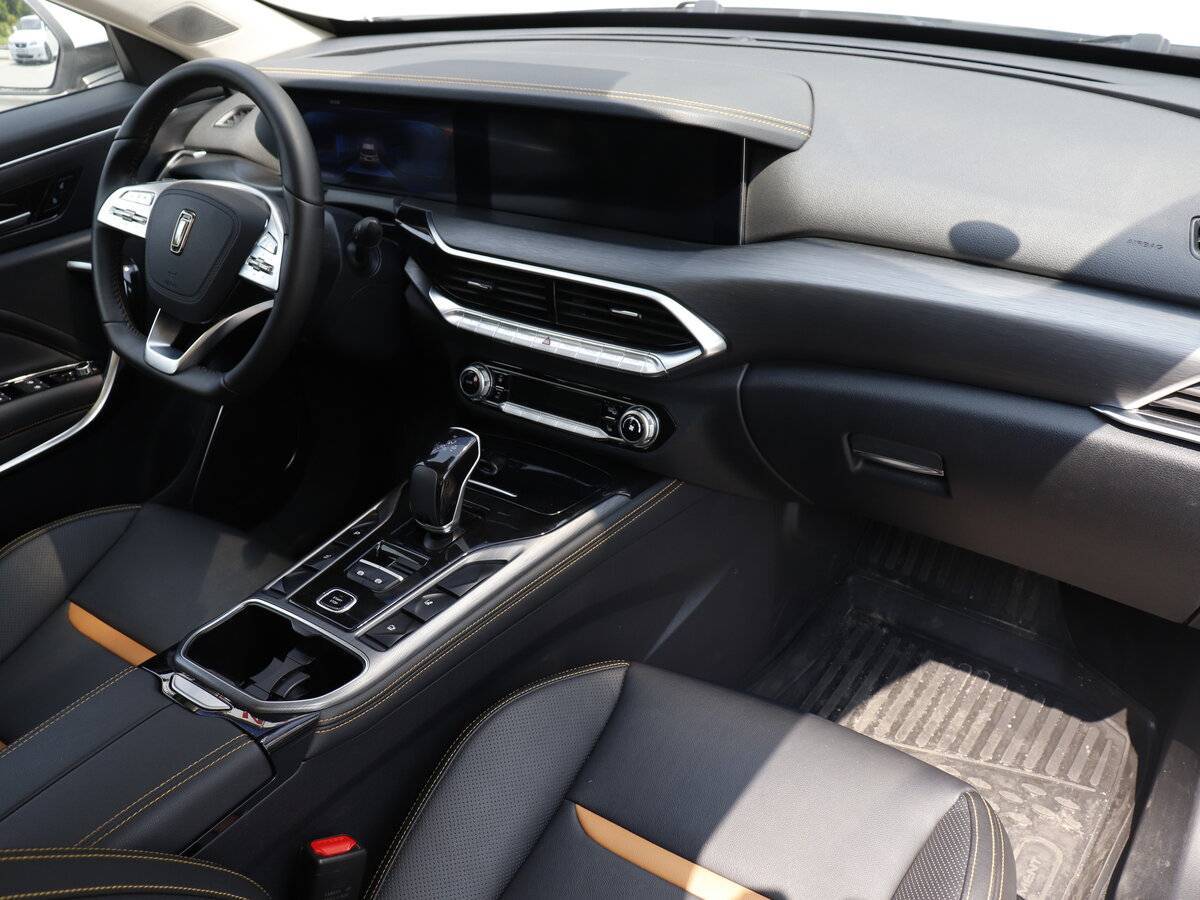 FAW Bestune T77, 2023 - 12 890 км. | Фото №8