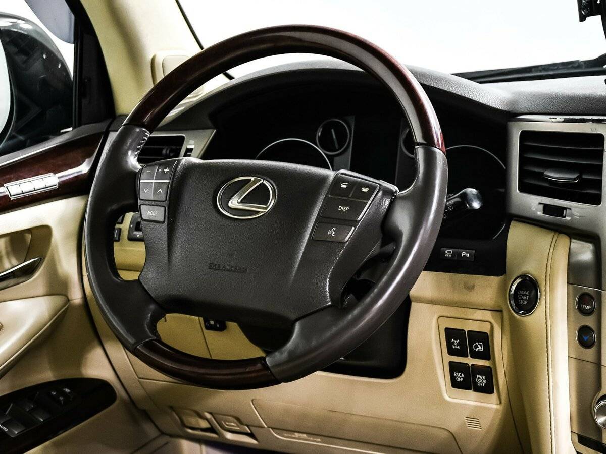 Lexus LX 570, 2013 Фото №12