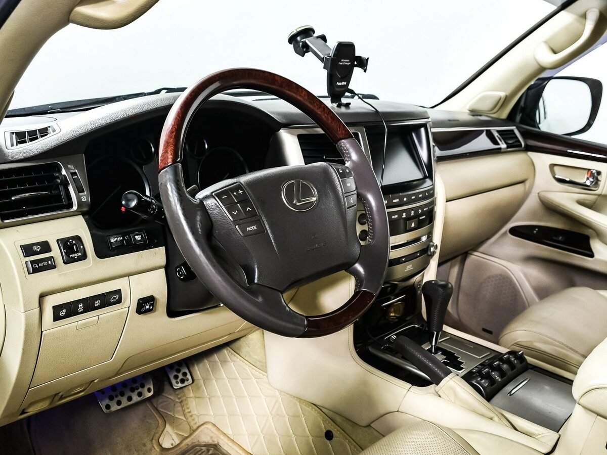 Lexus LX 570, 2013 Фото №13