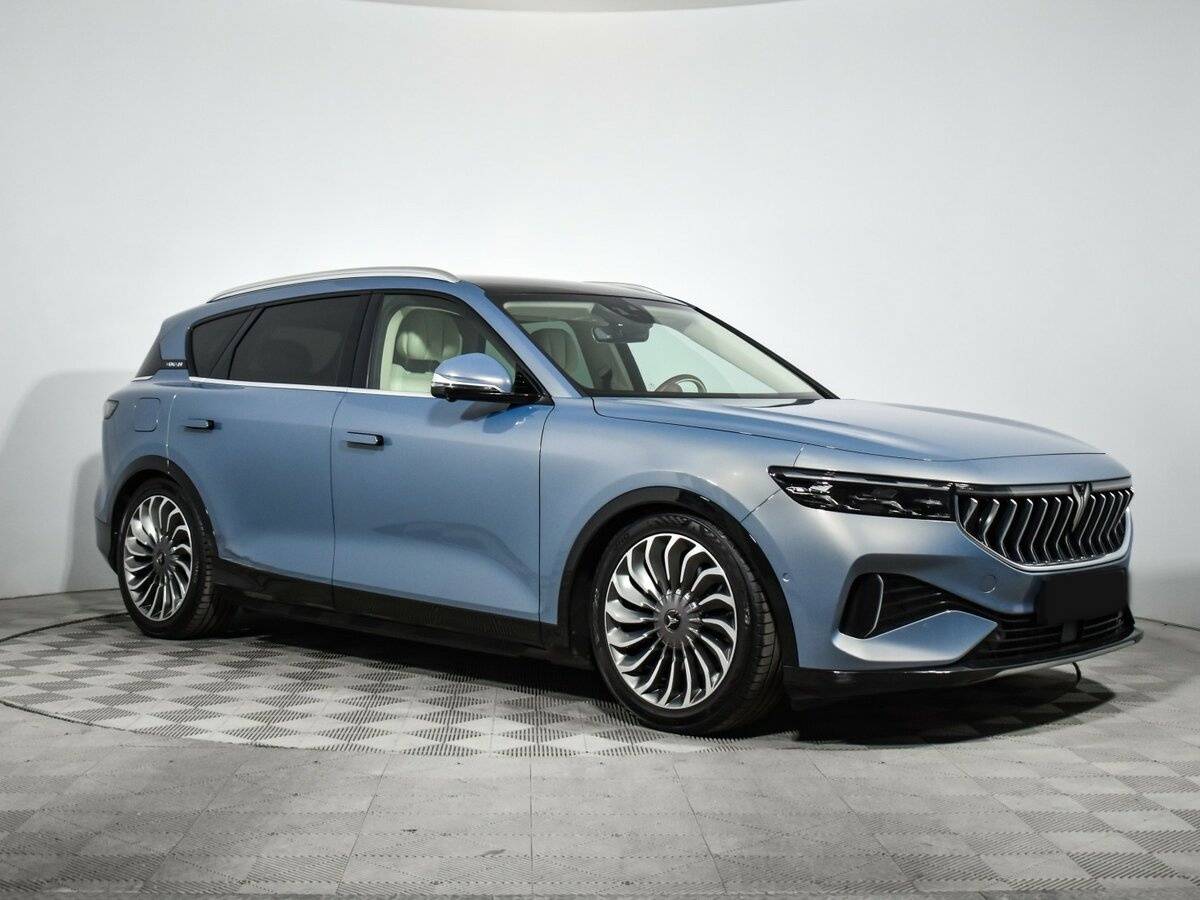 Voyah Free EVR, 2023 - 61 973 км. | Фото №3