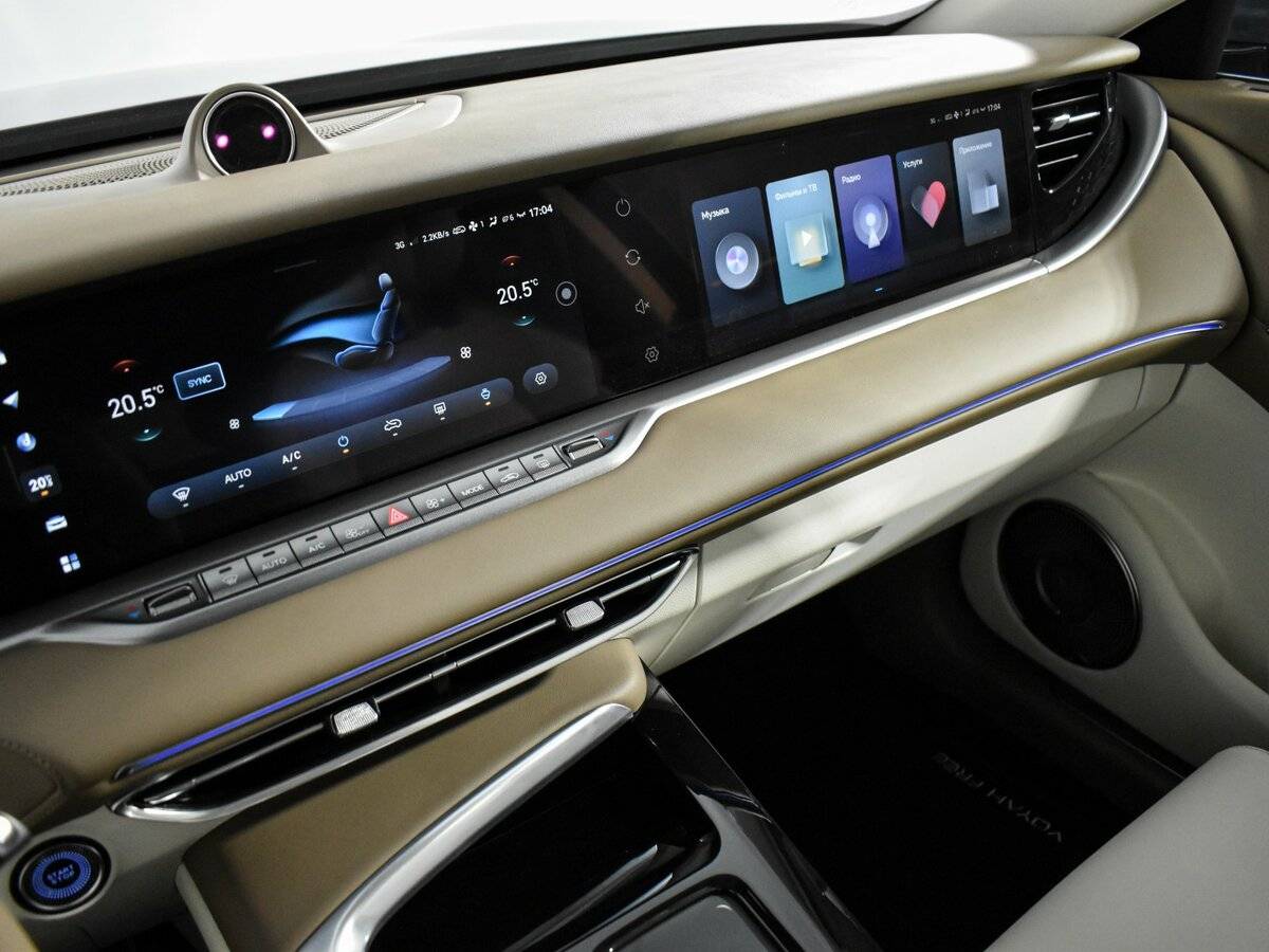 Voyah Free EVR, 2023 Фото №17