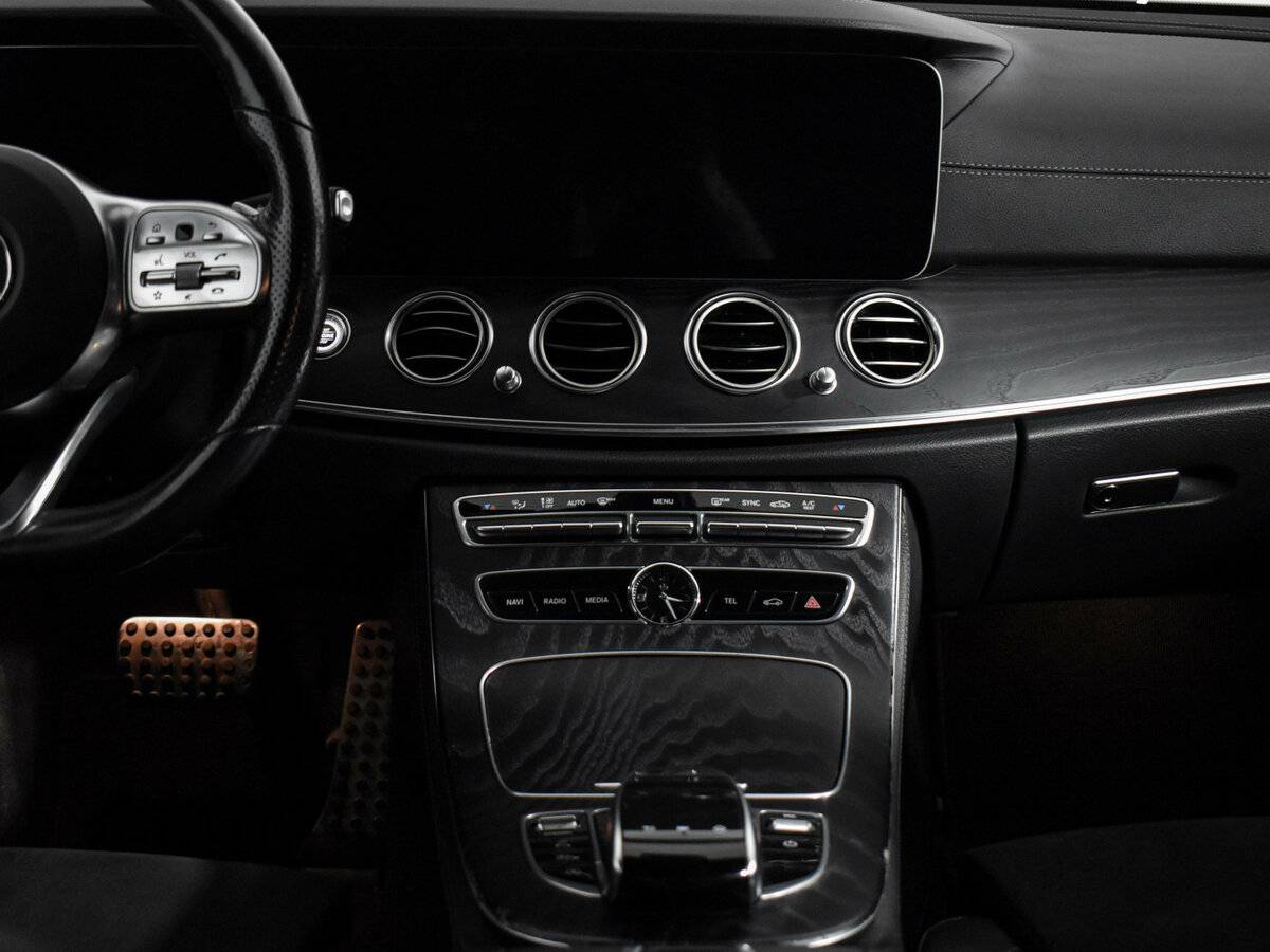 Mercedes-Benz E-Класс 220 d, 2020 Фото №16