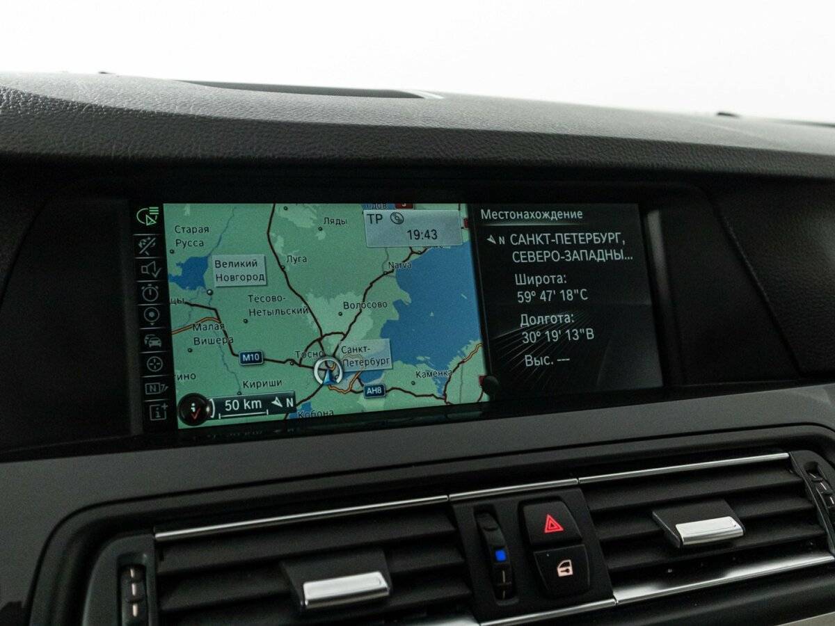 BMW 5 серии 528i xDrive, 2013 Фото №18