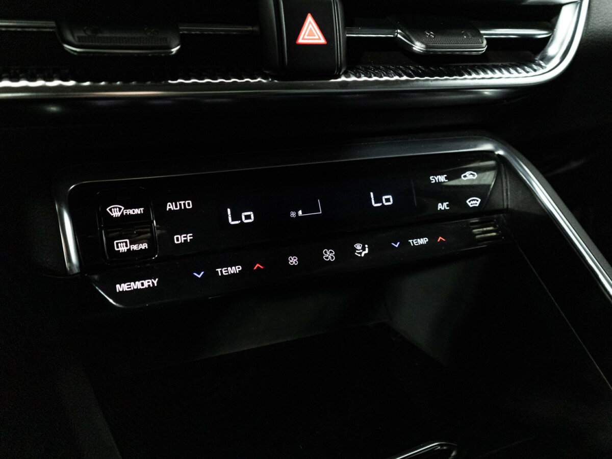 Kia K5, 2020 Фото №21