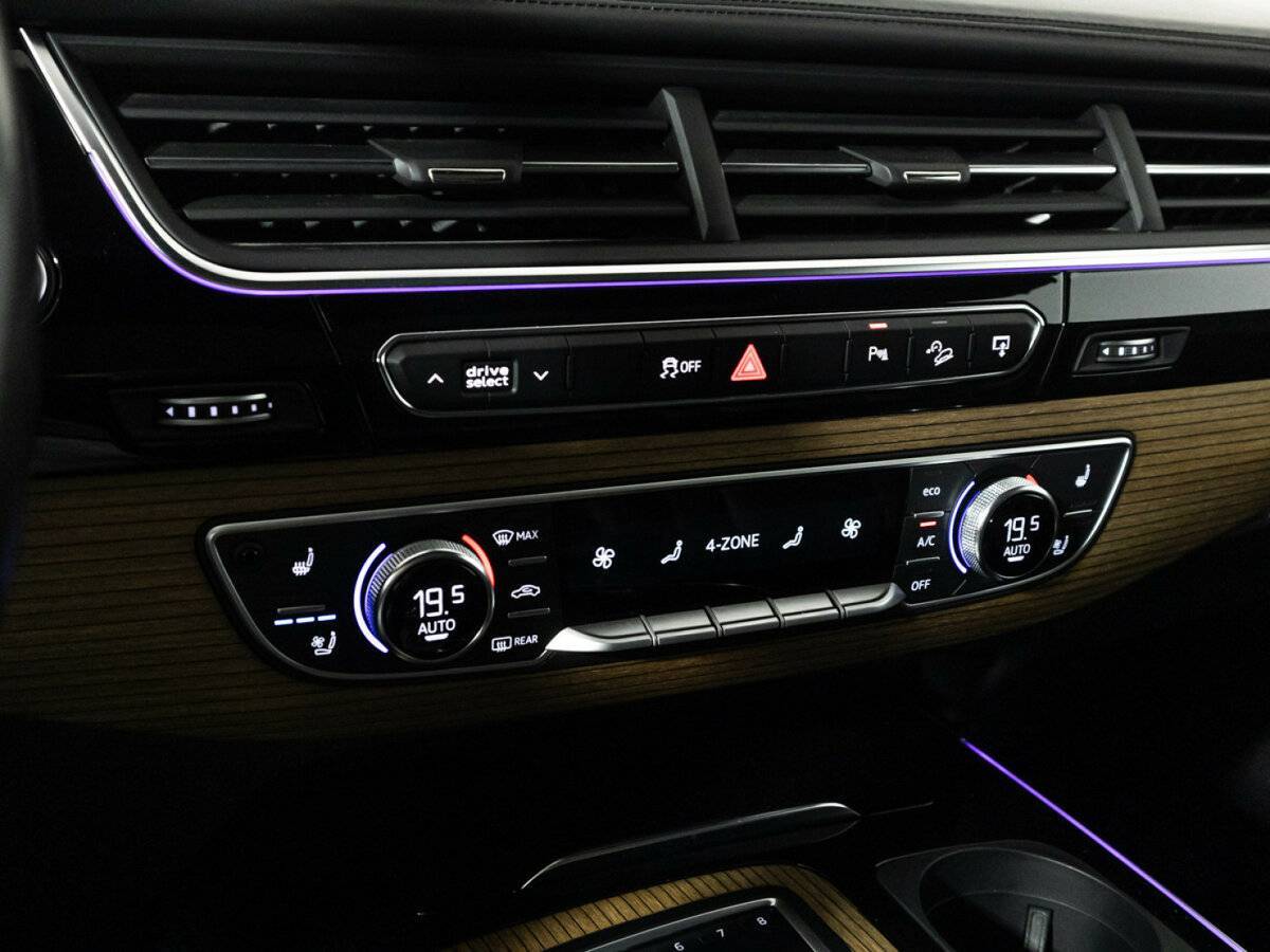 Audi Q7, 2016 Фото №25