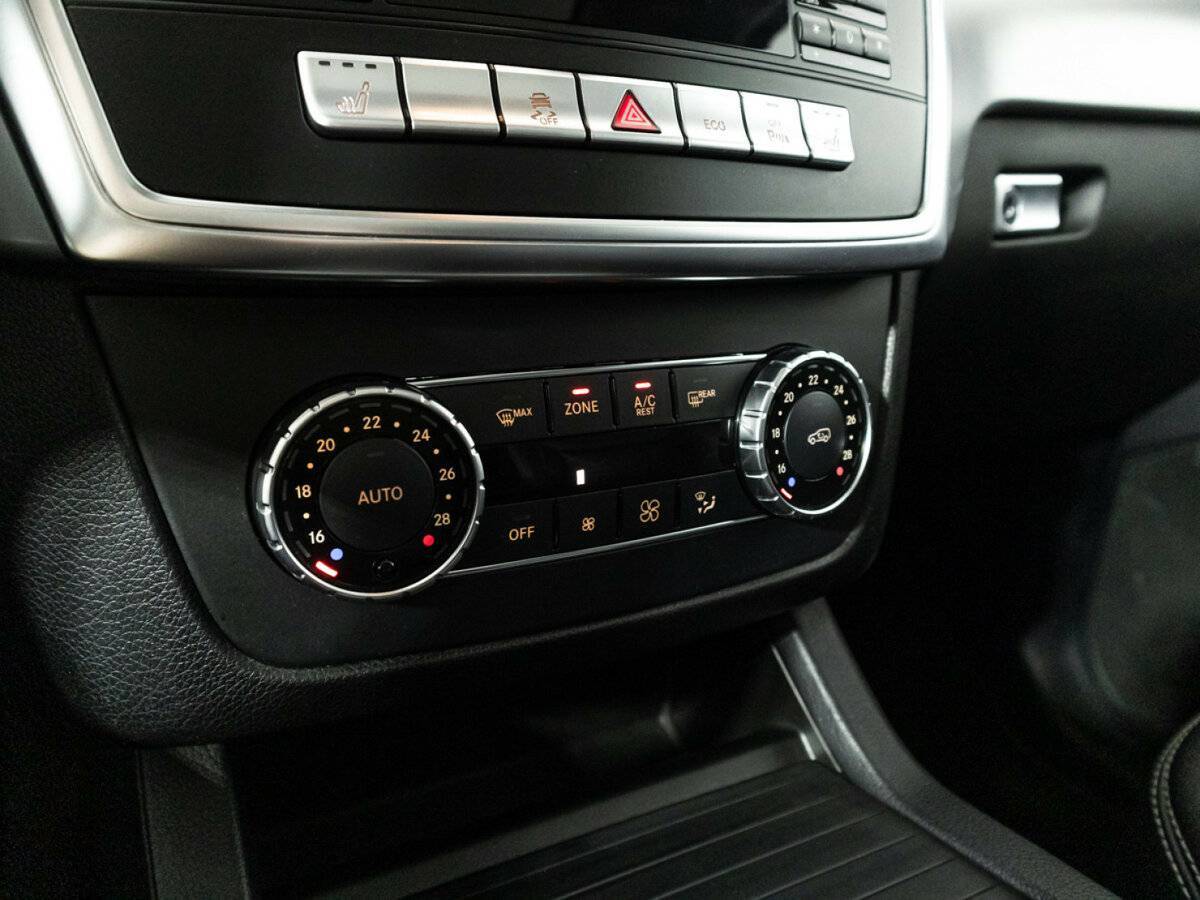 Mercedes-Benz GL-Класс 400, 2014 Фото №21