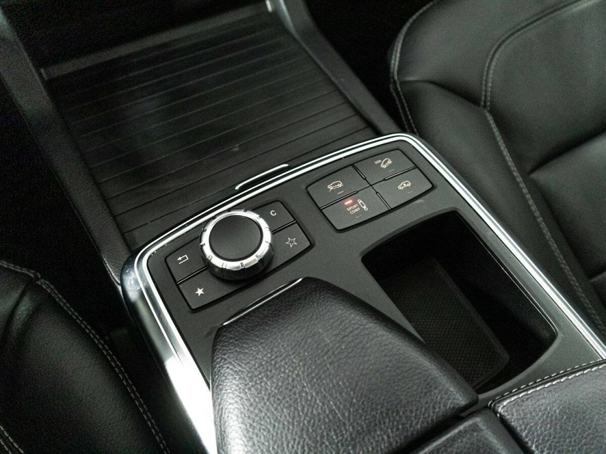 Mercedes-Benz GL-Класс 400, 2014 Фото №22