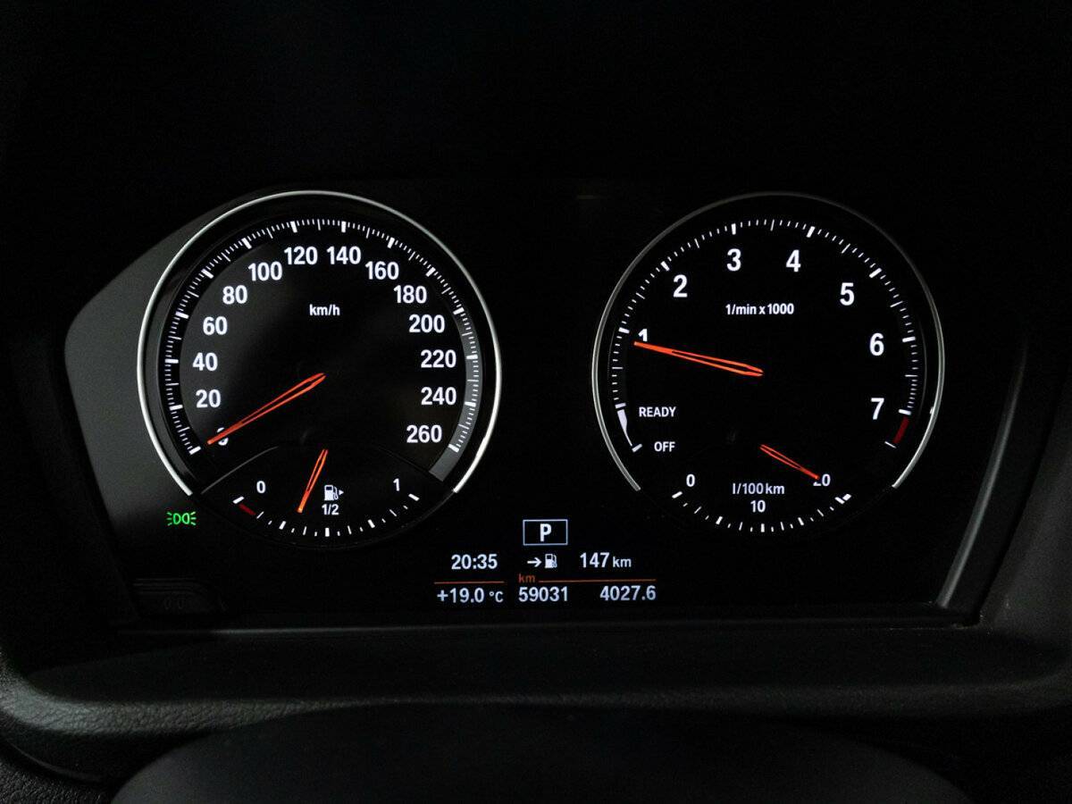 BMW X1 18i sDrive, 2019 Фото №12