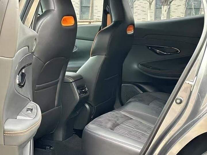 Changan UNI-T, 2022 Фото №16