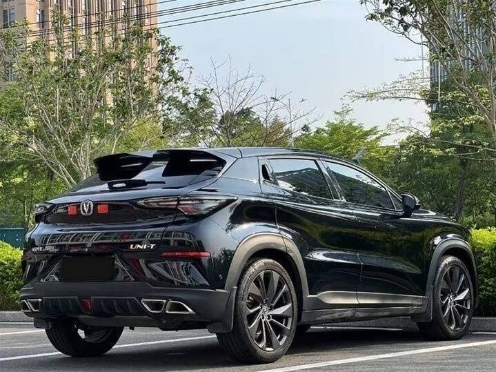 Changan UNI-T, 2022 Фото №9