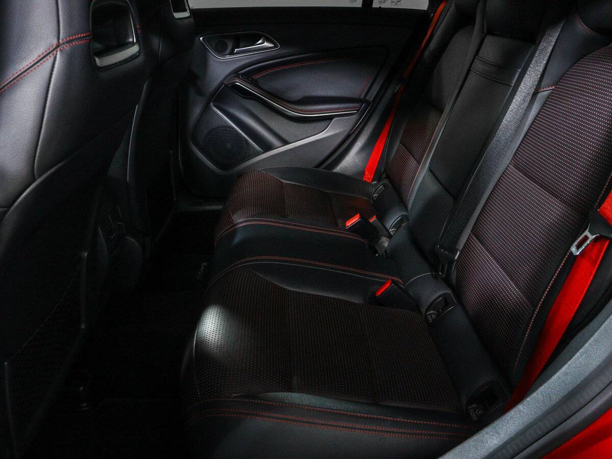 Mercedes-Benz CLA AMG 45 AMG, 2013 Фото №10