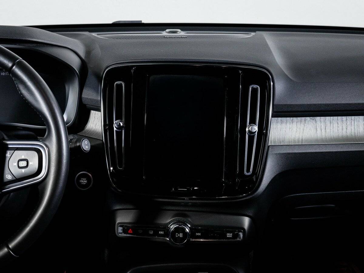 Volvo XC40, 2020 Фото №13