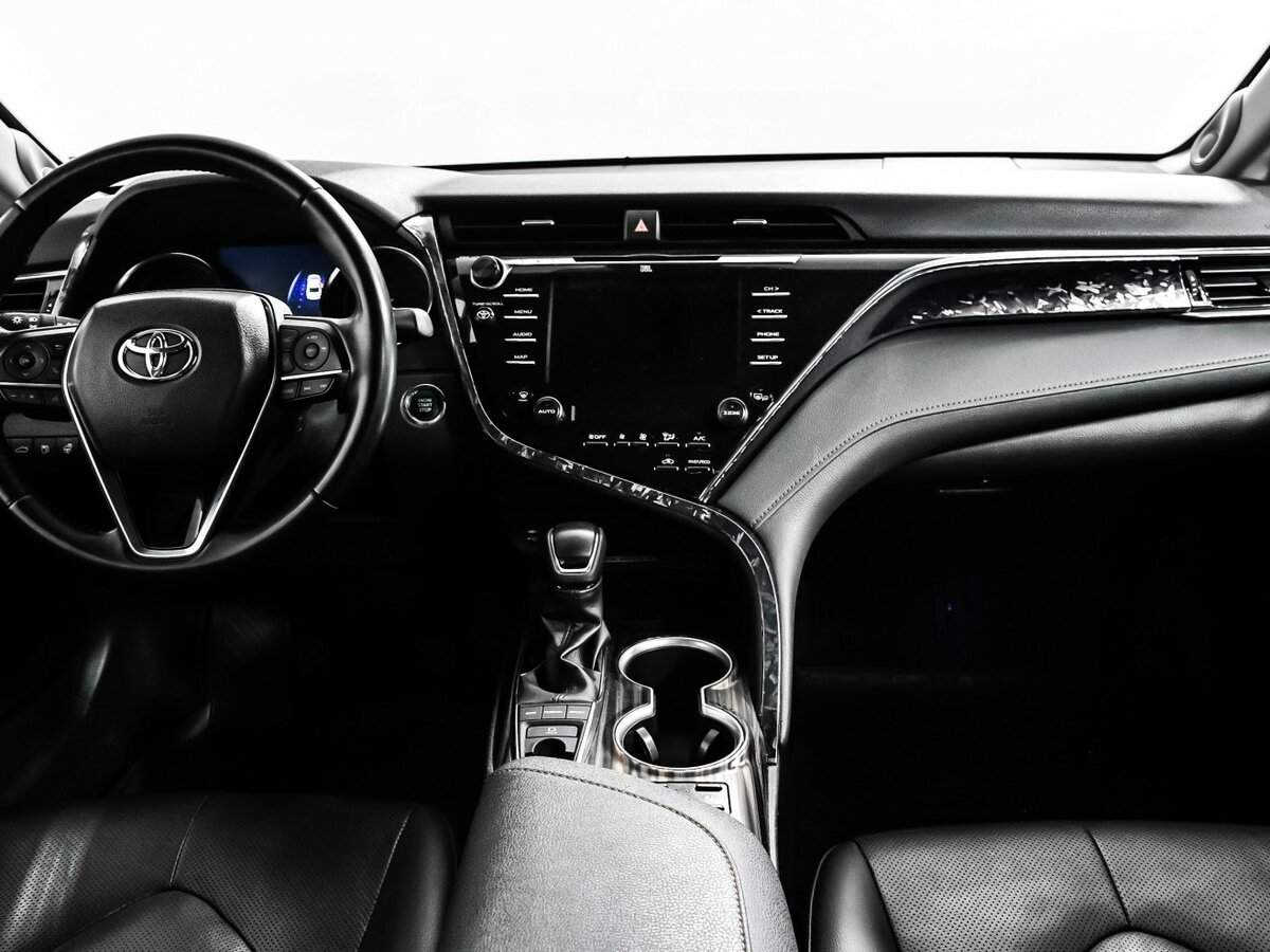 Toyota Camry, 2018 Фото №11