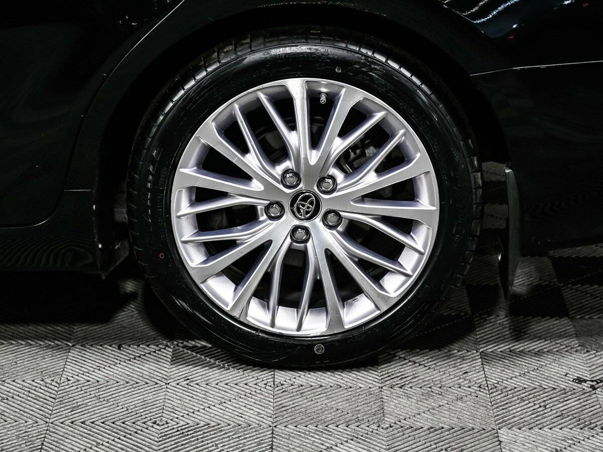 Toyota Camry, 2018 Фото №16