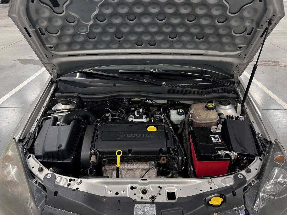 Opel Astra GTC, 2008 Фото №9