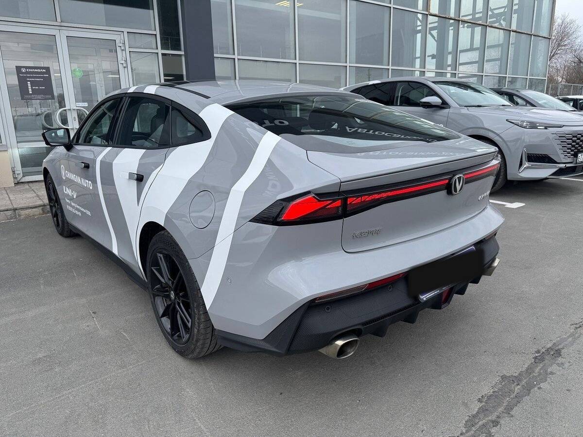 Changan UNI-V, 2023 - 4 397 км. | Фото №6