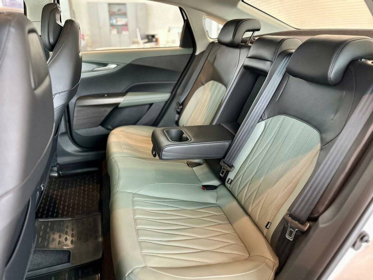 Changan Lamore, 2023 Фото №13