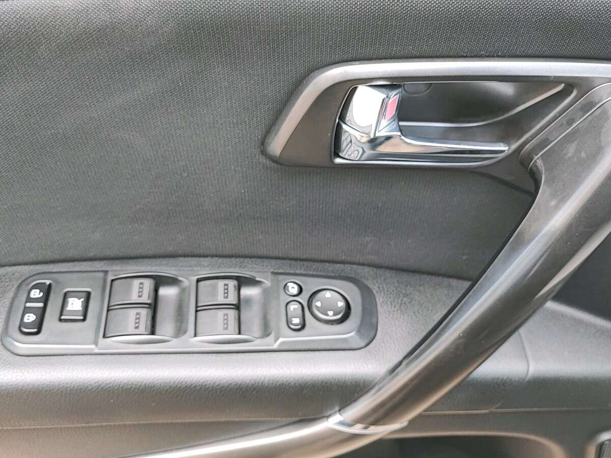 FAW Besturn X80, 2017 Фото №9