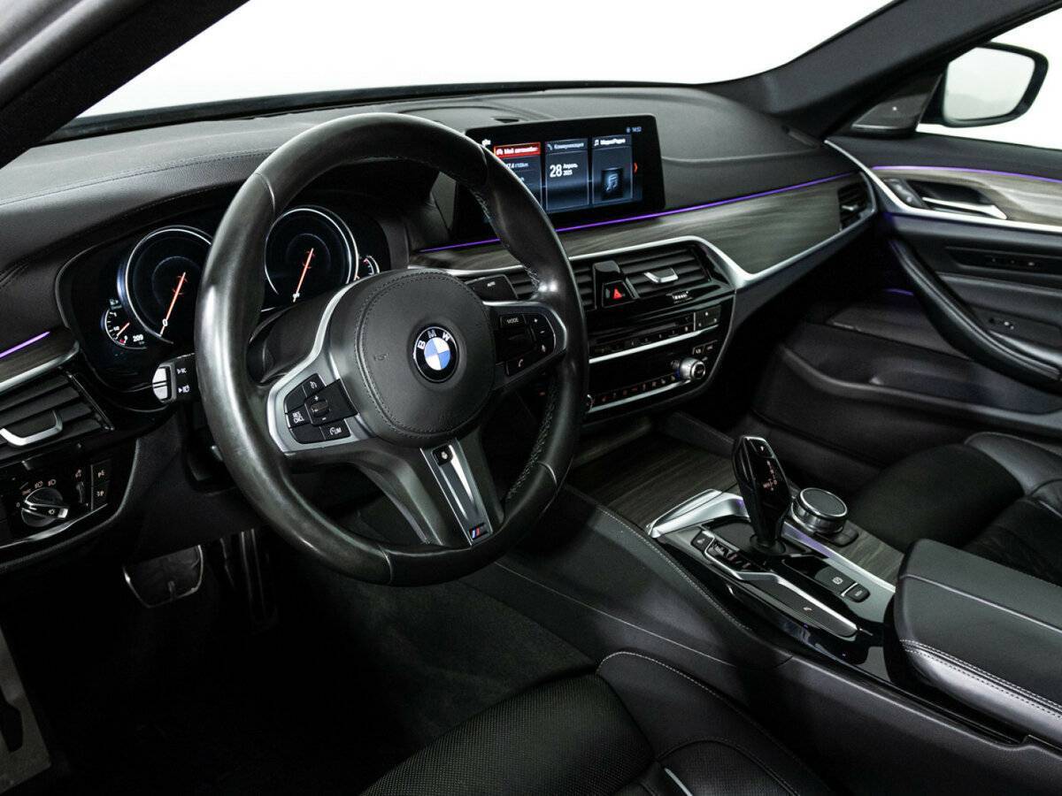 BMW 5 серии 530d xDrive, 2017 Фото №11