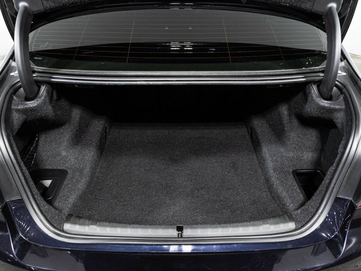 BMW 5 серии 530d xDrive, 2017 Фото №15