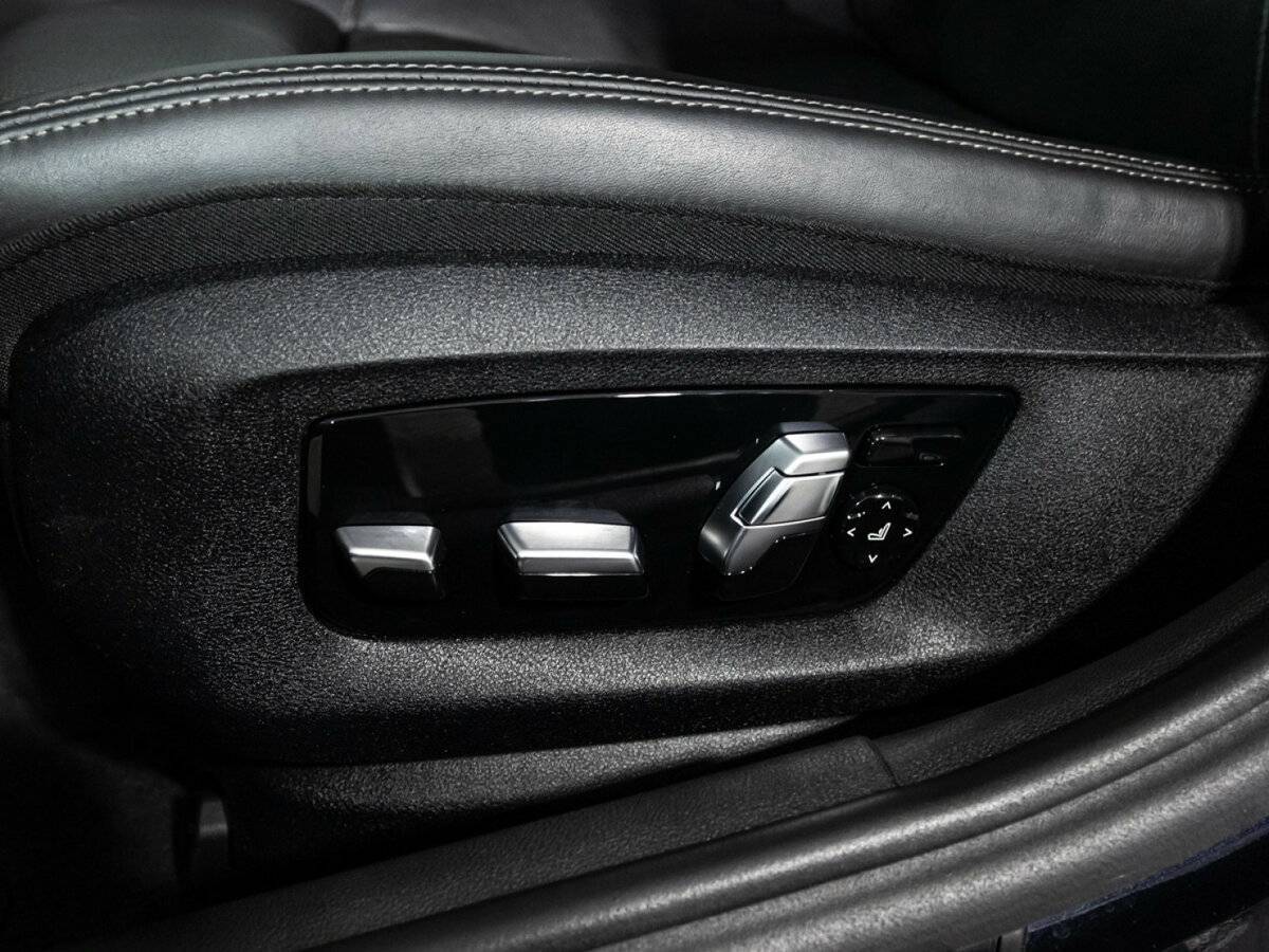 BMW 5 серии 530d xDrive, 2017 Фото №17