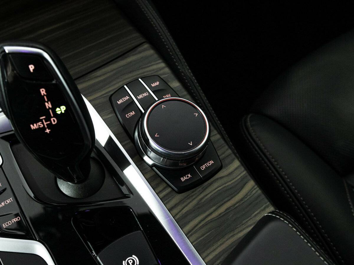 BMW 5 серии 530d xDrive, 2017 Фото №22