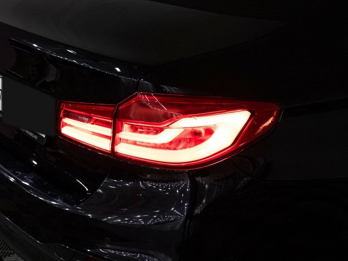 BMW 5 серии 530d xDrive, 2017 Фото №33