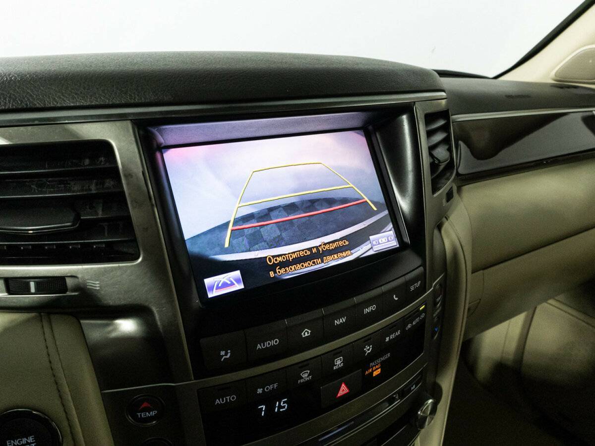 Lexus LX 570, 2013 Фото №22