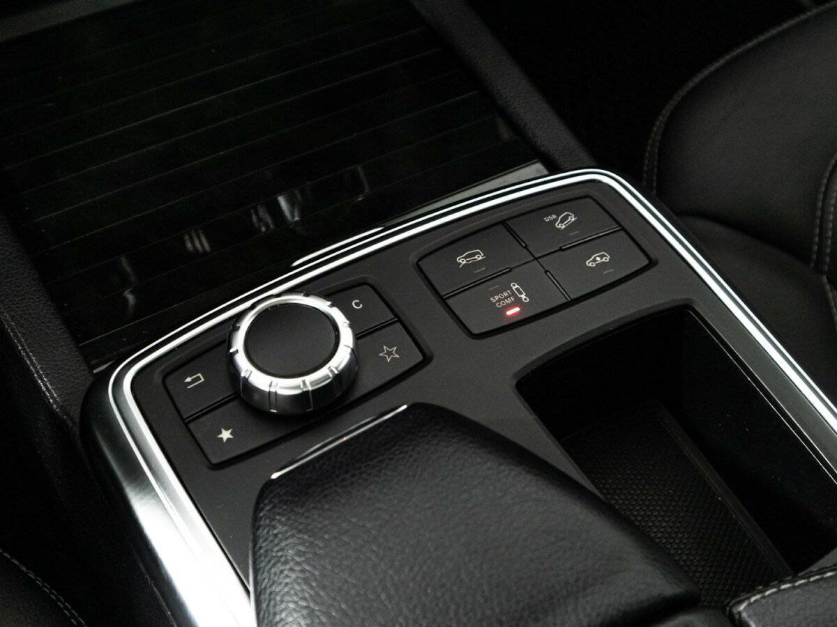 Mercedes-Benz GL-Класс 350 CDI BlueTEC, 2014 Фото №23