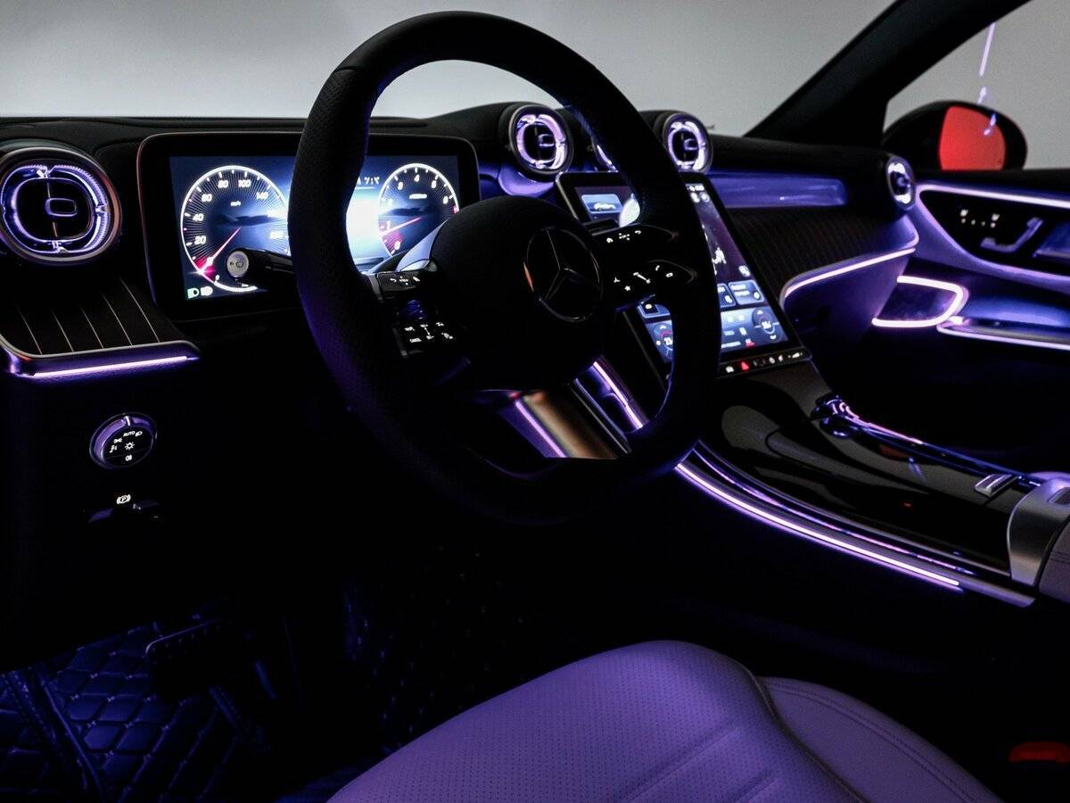 Mercedes-Benz GLC Coupe 300, 2024 Фото №32