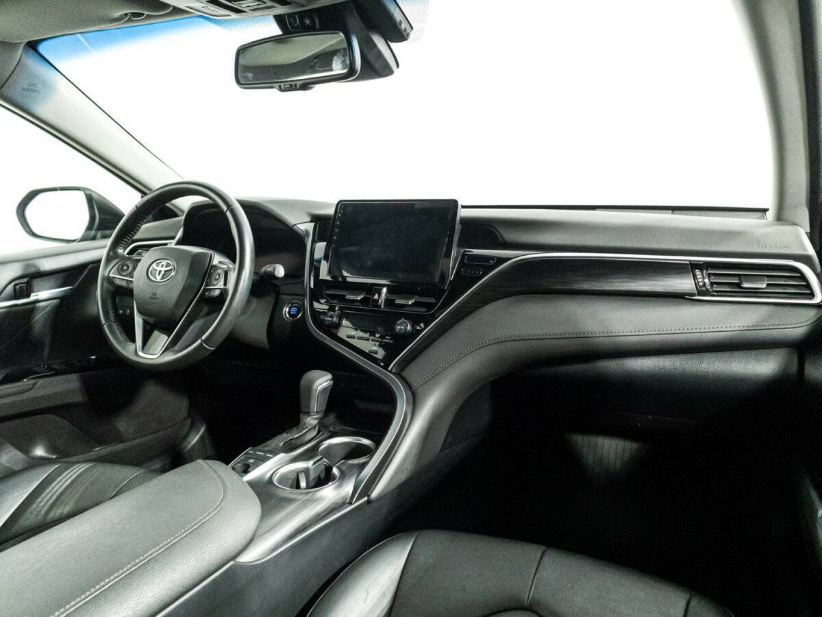 Toyota Camry, 2022 Фото №9