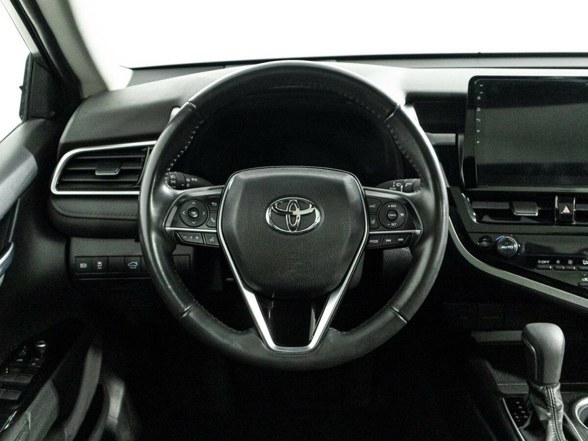 Toyota Camry, 2022 Фото №22
