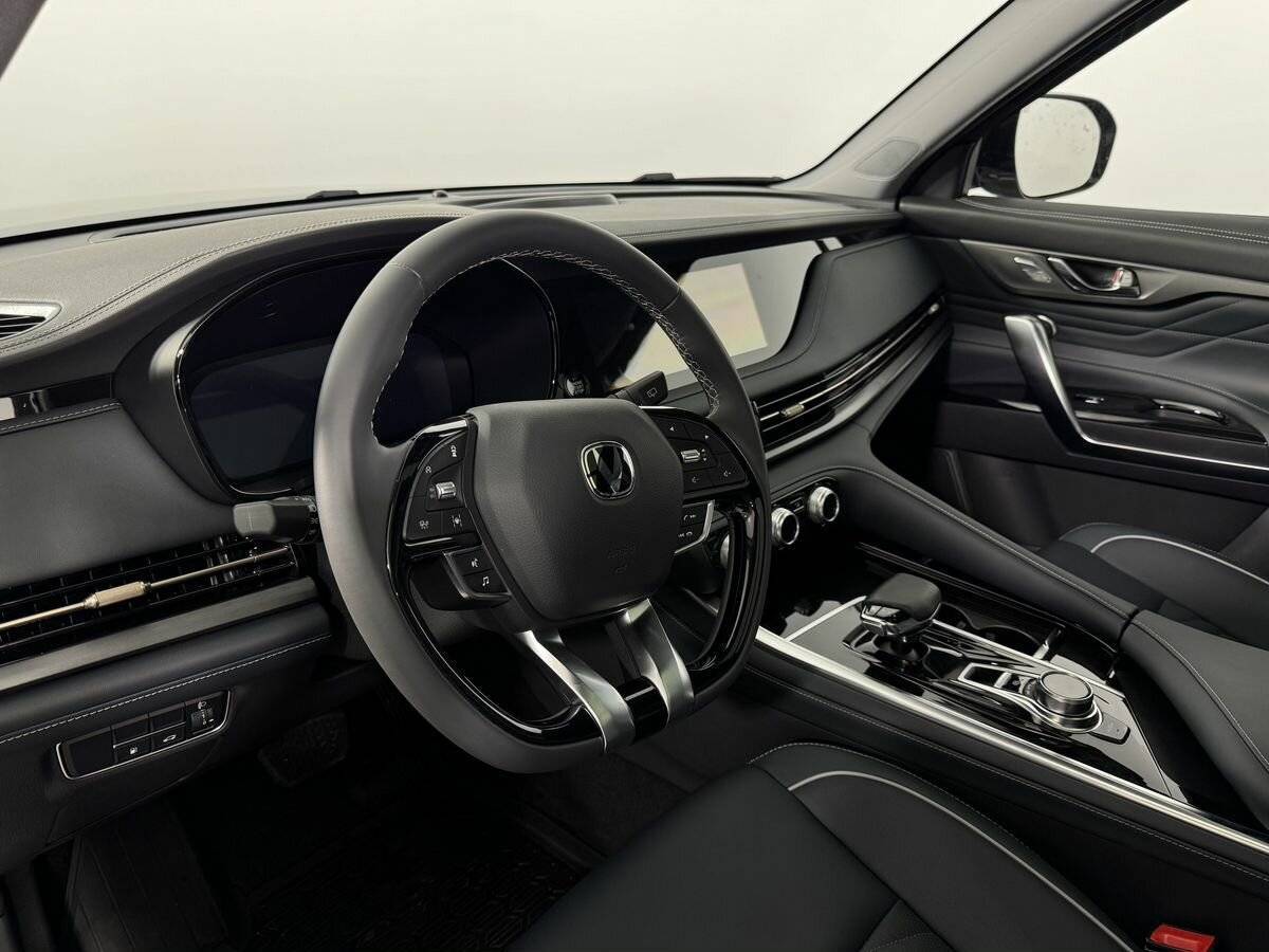 Changan CS95, 2024 Фото №11