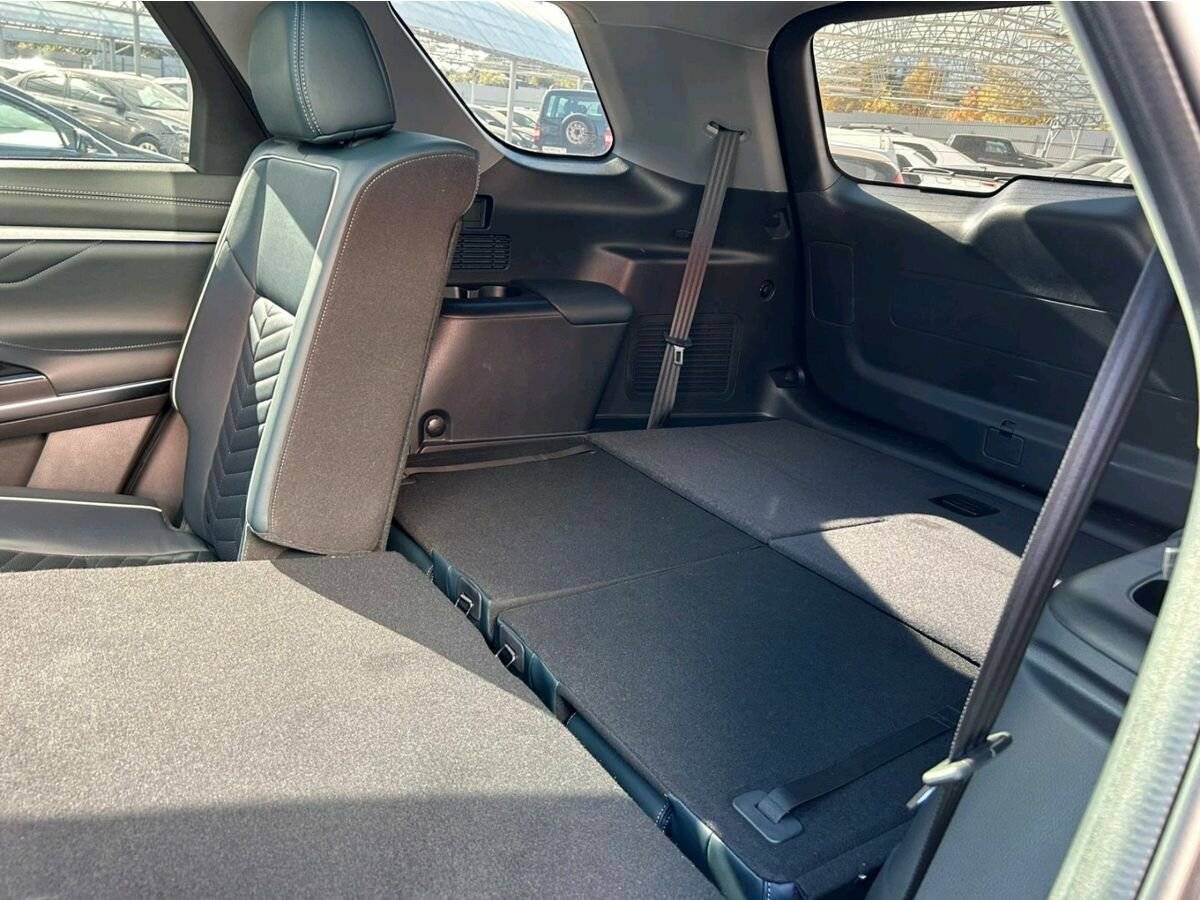 Changan CS95, 2024 Фото №15