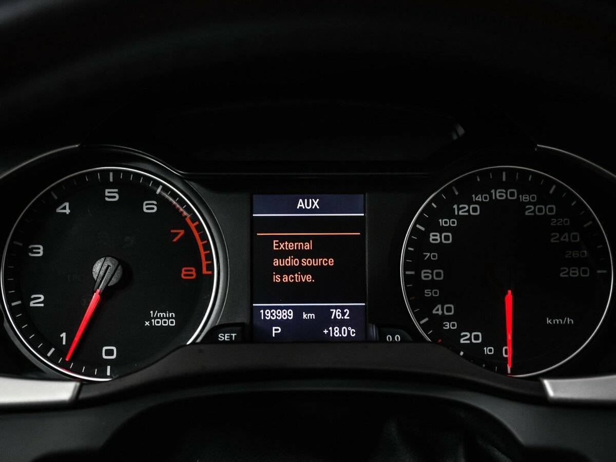 Audi A4, 2011 Фото №10