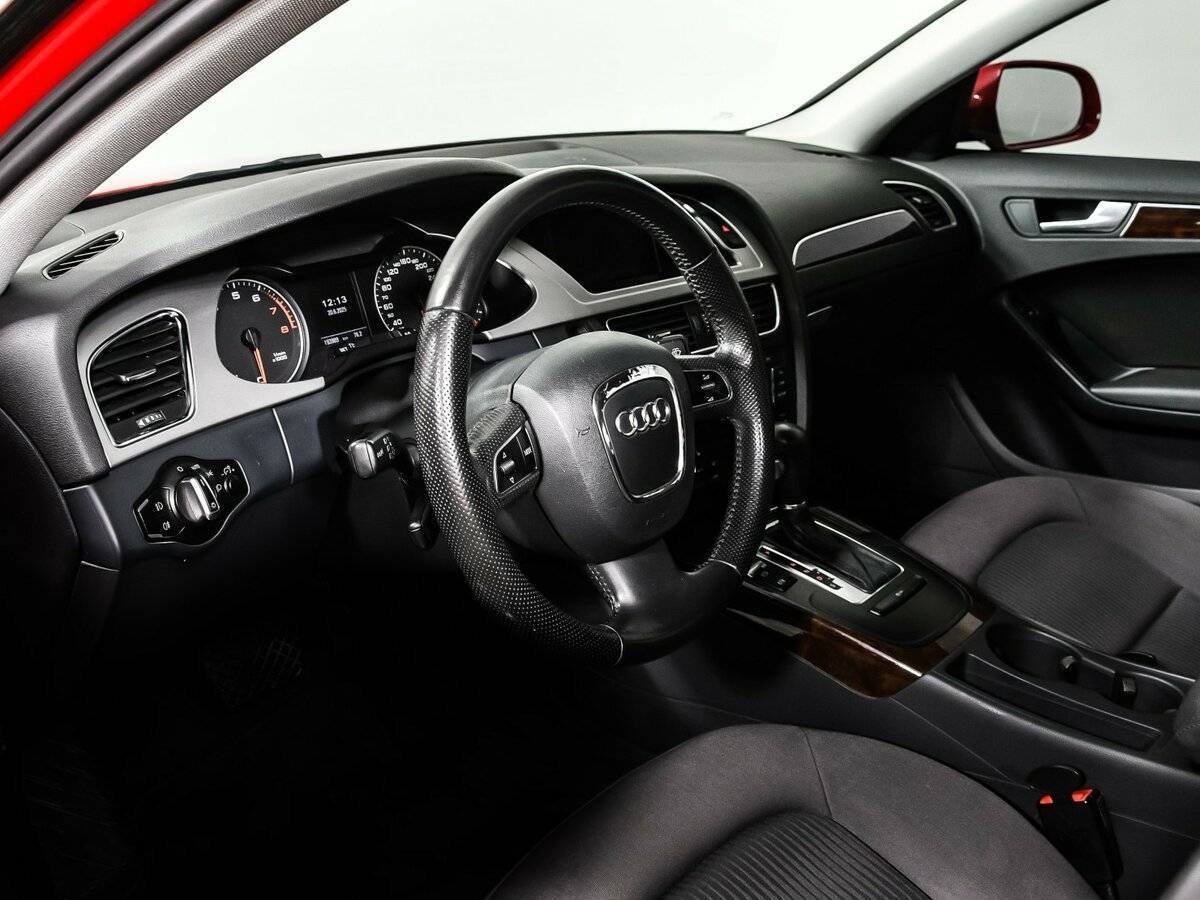 Audi A4, 2011 Фото №13