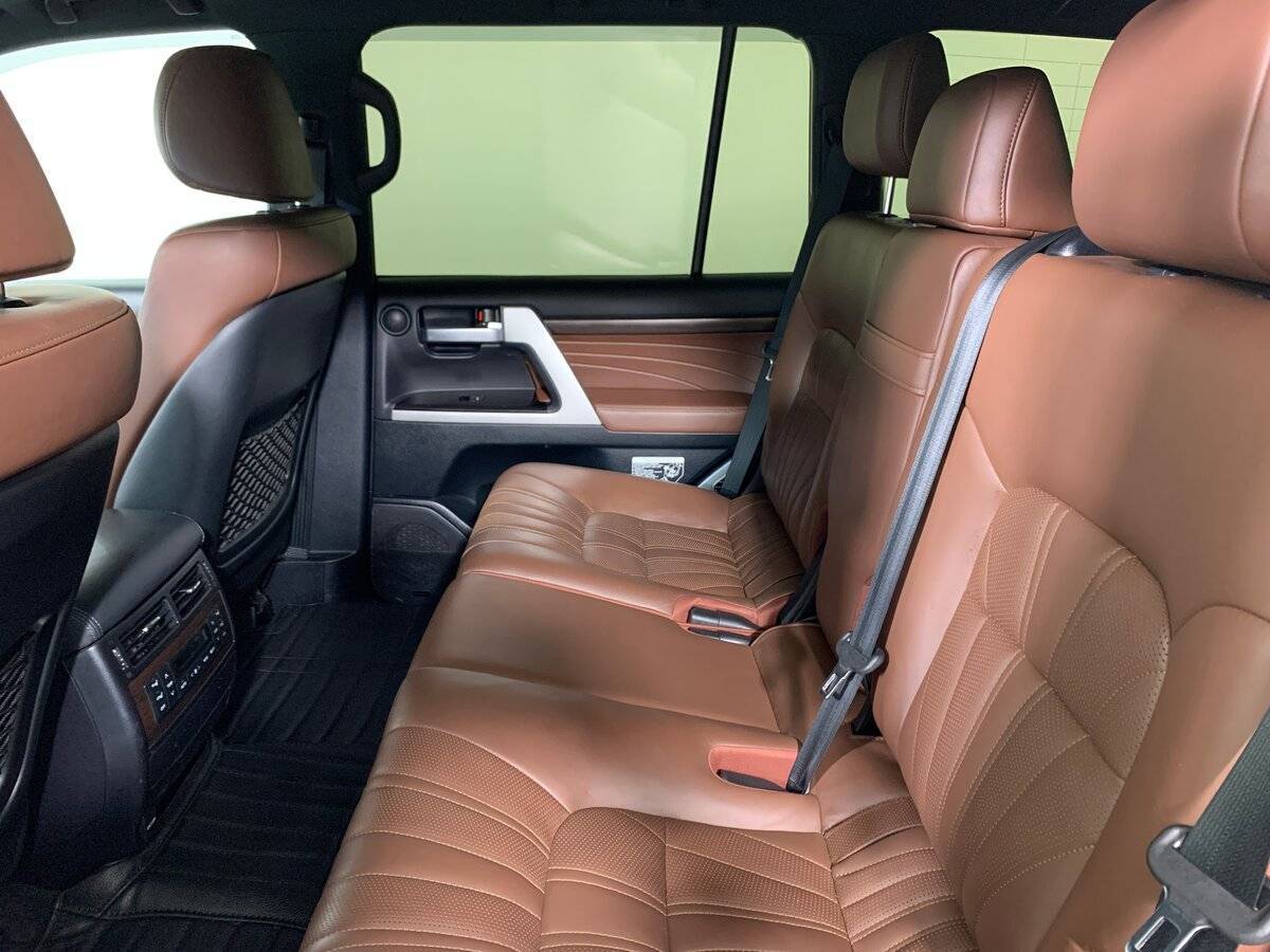 Toyota Land Cruiser, 2020 Фото №20