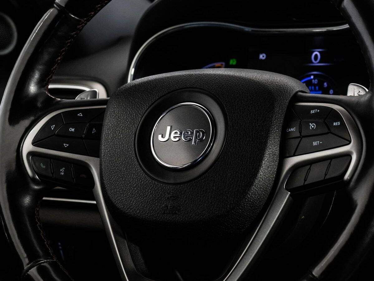 Jeep Grand Cherokee, 2018 Фото №11