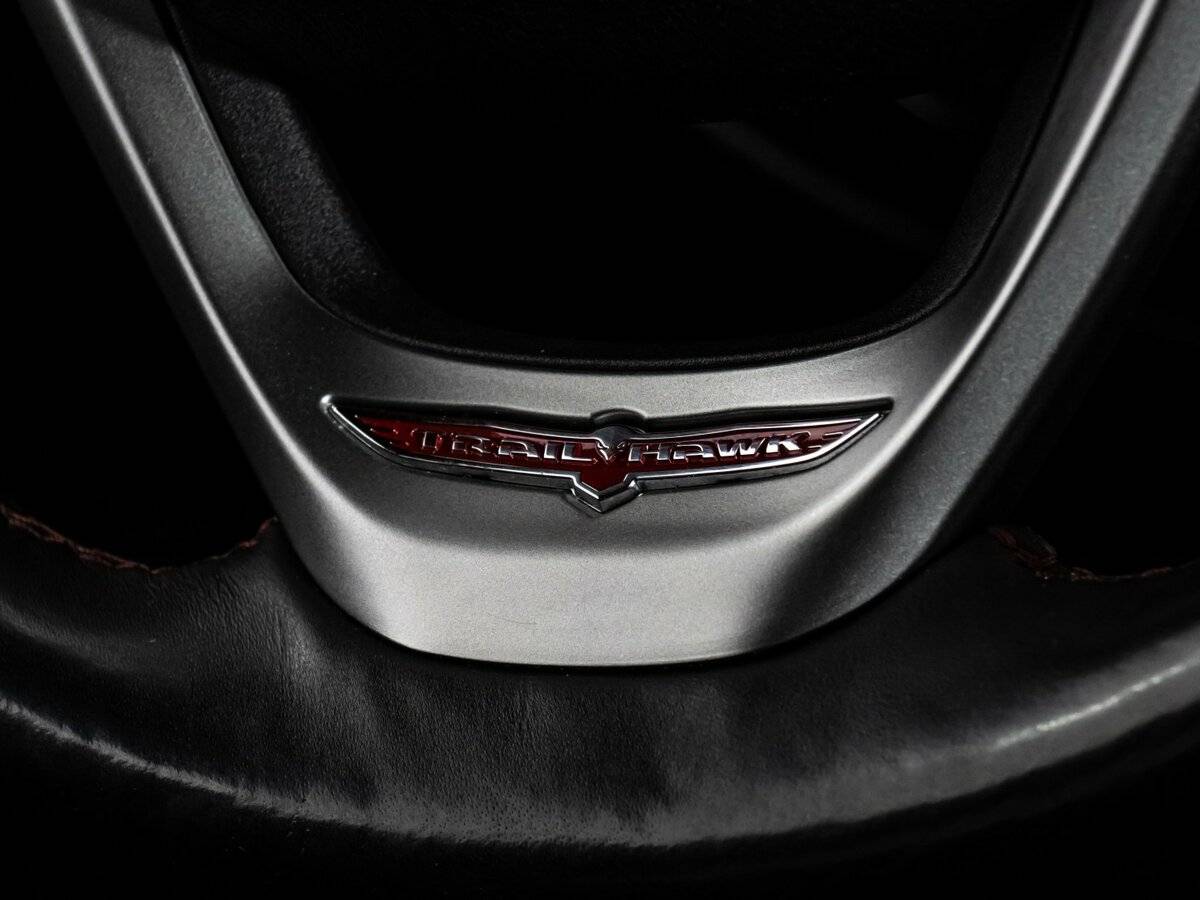 Jeep Grand Cherokee, 2018 Фото №13