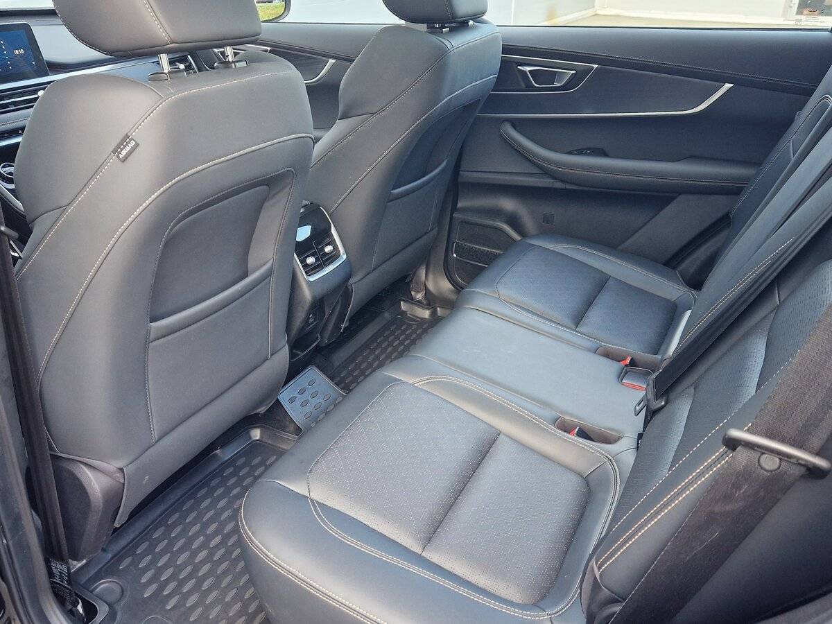 Chery Tiggo 8, 2023 Фото №17